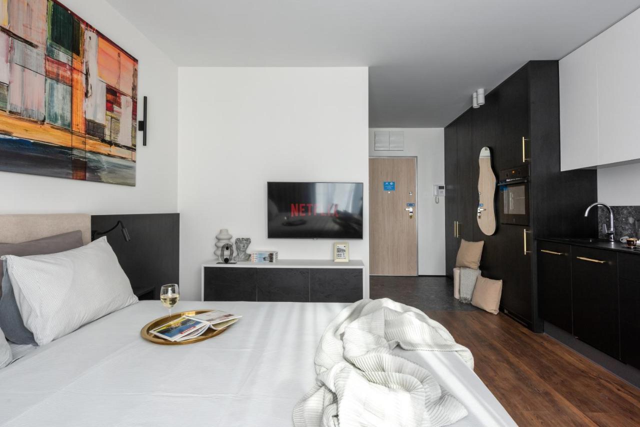 Apartamenty-Wroc Ksiecia Witolda By The River Вроцлав Экстерьер фото